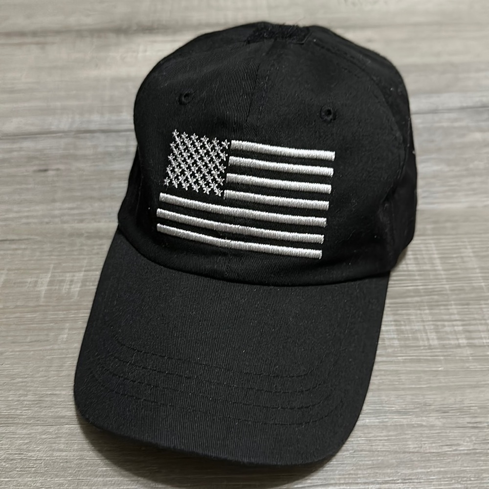 Black cap